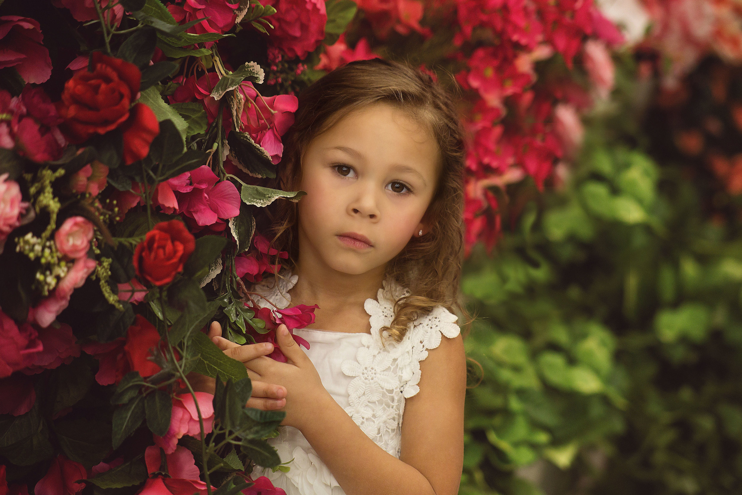 Little girl with flowers Nashville tennessee