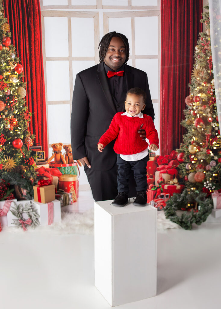 Christmas photos of brothers during Christmas Mini session with Mount Juliet, TN photographer in Nashville TN 